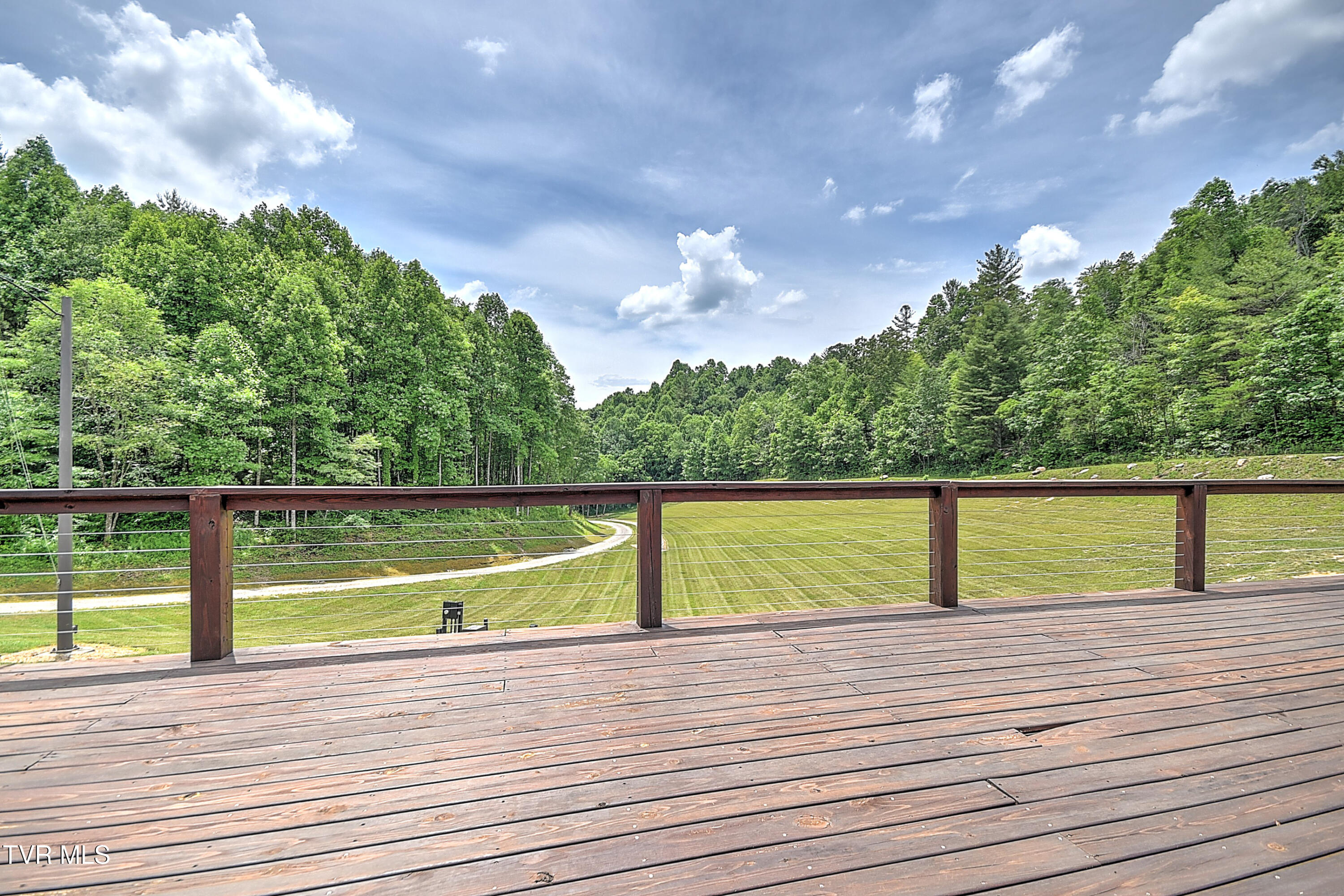 4125 Pine Orchard Road Butler, TN 37640 - Photo 6 of 86 4125 Pine Orchard LC-3