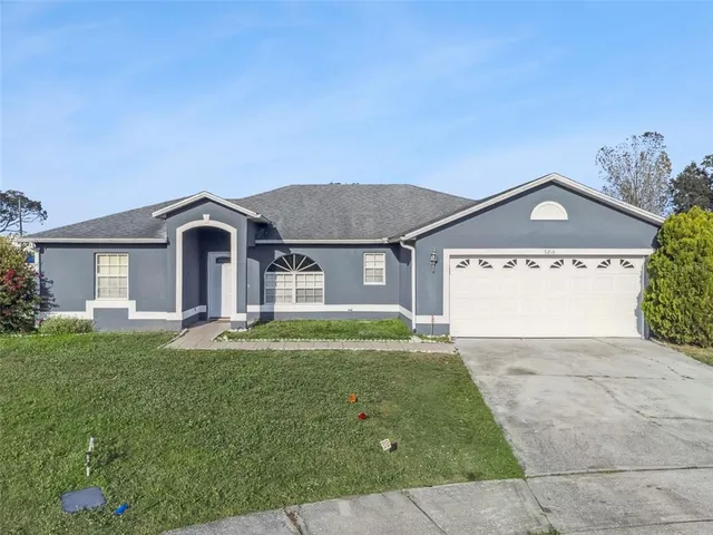 $2,350 | 5216 Heatherstone Court, Kissimmee, FL 34758
