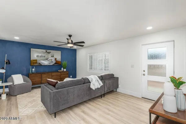 $5,500 | 4511 North 31st Place, Phoenix, AZ 85018