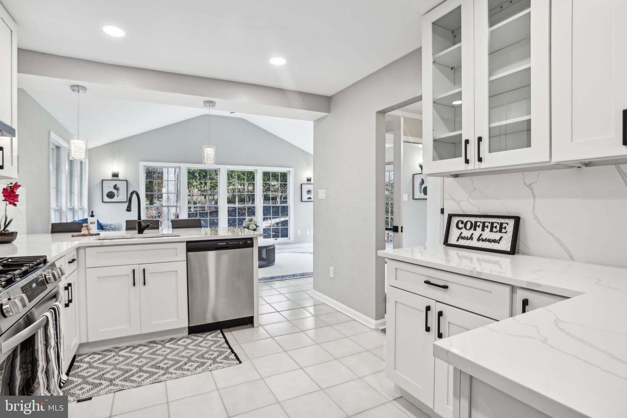 8826 Stark Road Annandale, VA 22003 - Photo 14 of 47 New Gourmet Kitchen