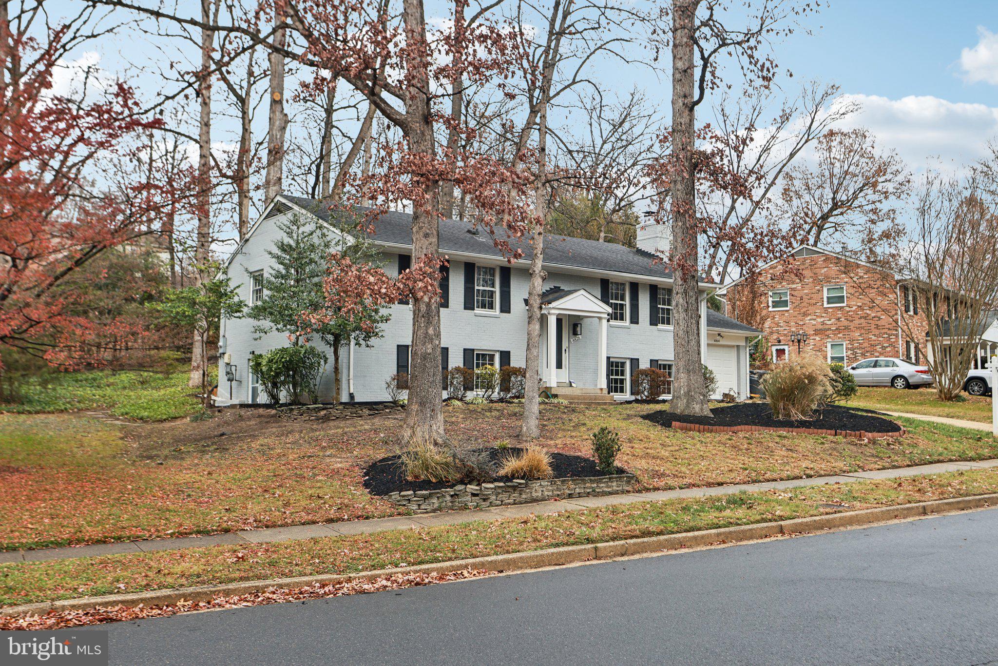 8826 Stark Road Annandale, VA 22003 - Photo 3 of 47 Gallery Image 3