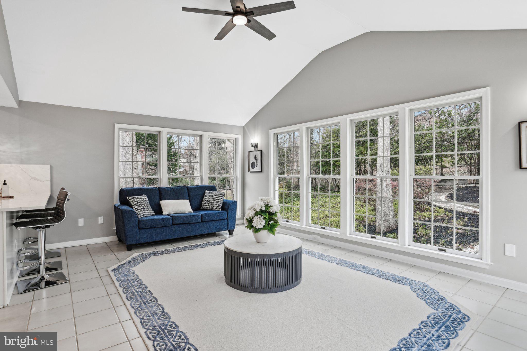 8826 Stark Road Annandale, VA 22003 - Photo 7 of 47 Extra Large Sunroom
