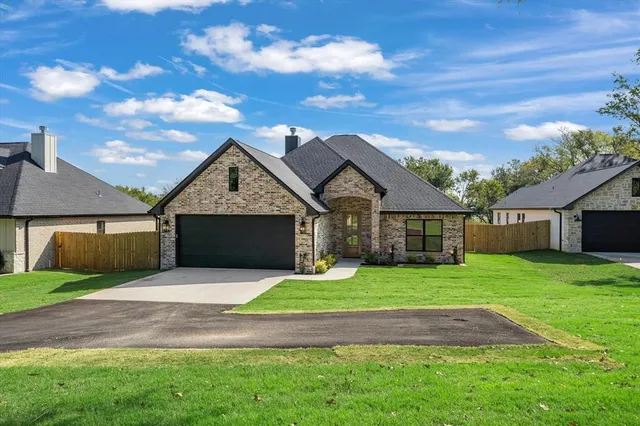 $418,900 | 6417 Mill Run Road, Athens, TX 75751