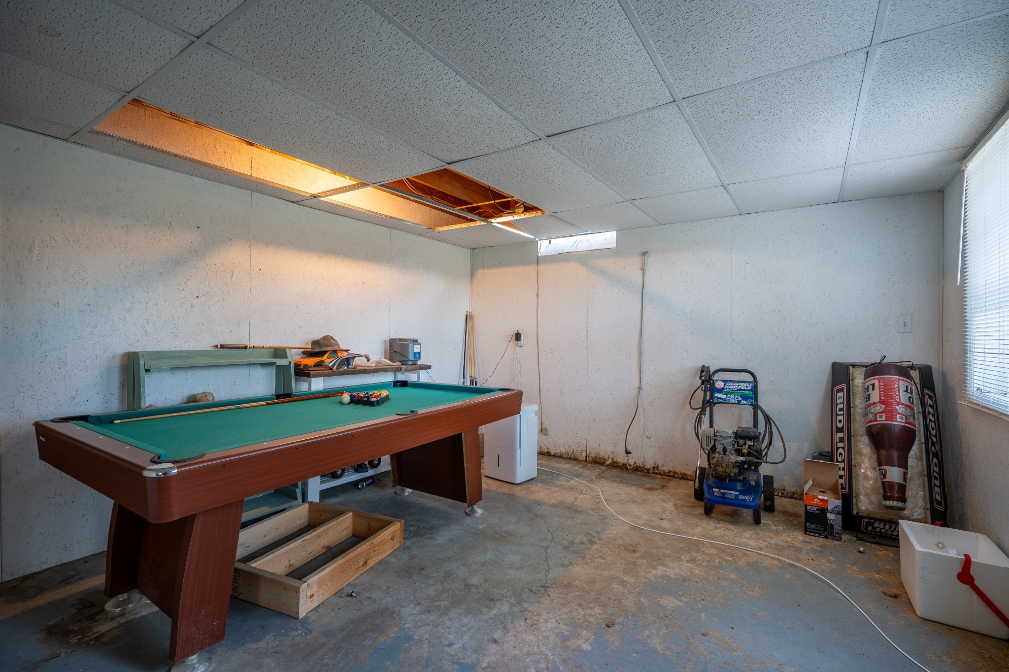 27 Tandy Road Leoma, TN 38468 - Photo 22 of 27 a room with pool table and windows