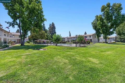 $569,000 | 1806 Wildbrook Court, Unit A, Concord, CA 94521
