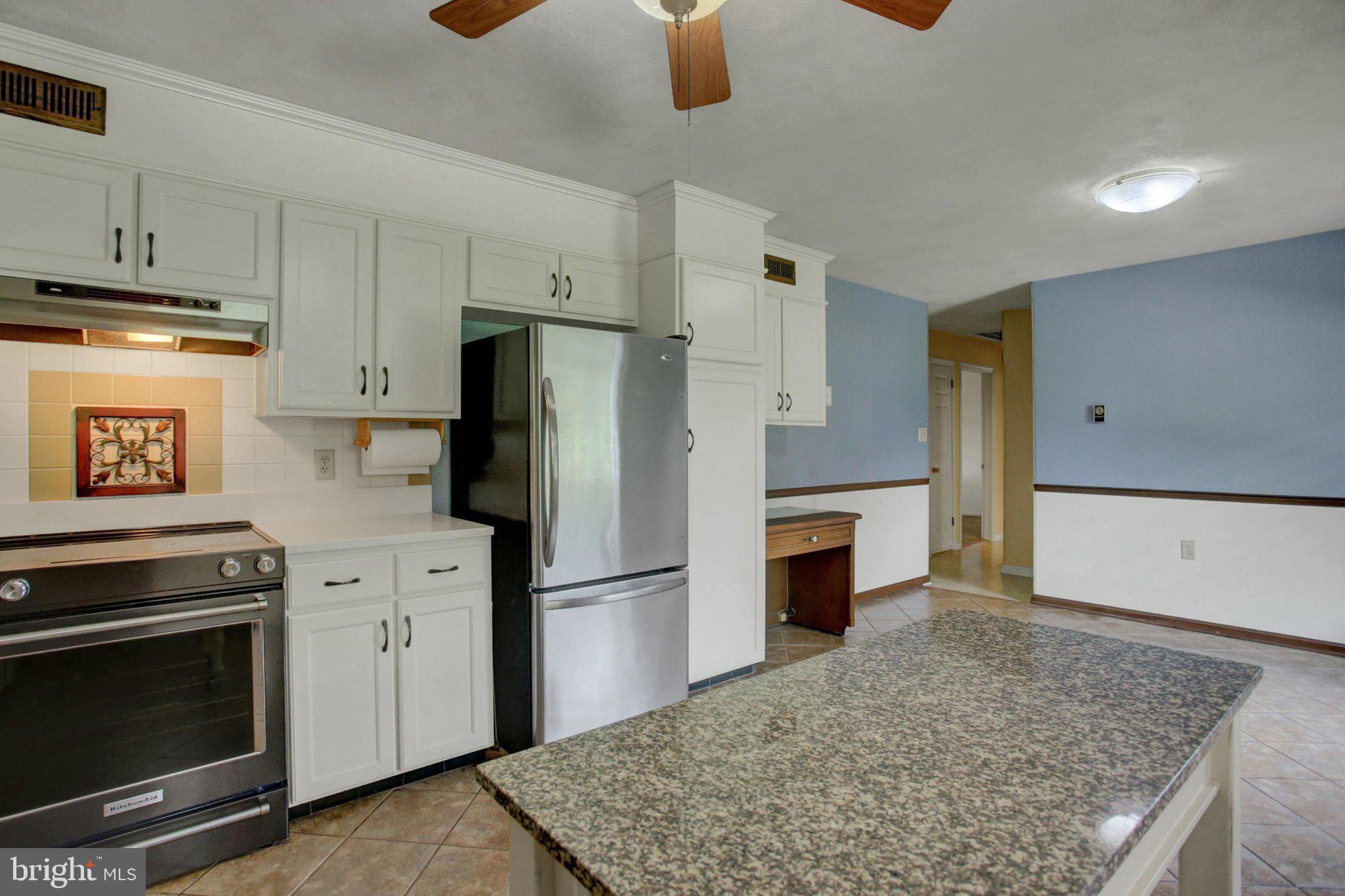 3580 Scotland Road Chambersburg, PA 17202 - Photo 27 of 48 kitchen