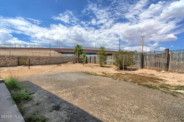 $175,000 | 227 Galvan Place, El Paso, TX 79907