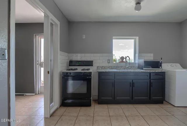 $175,000 | 227 Galvan Place, El Paso, TX 79907