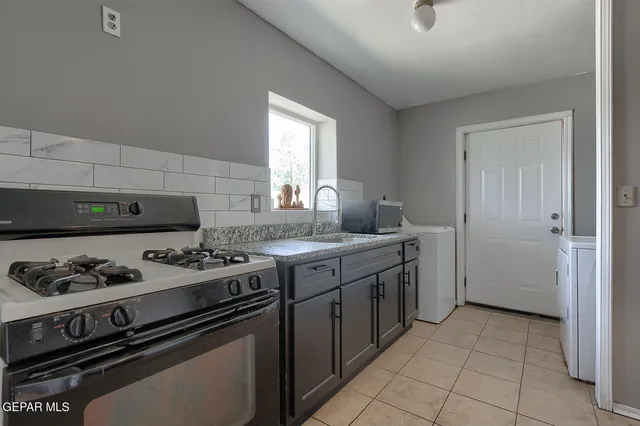 $175,000 | 227 Galvan Place, El Paso, TX 79907