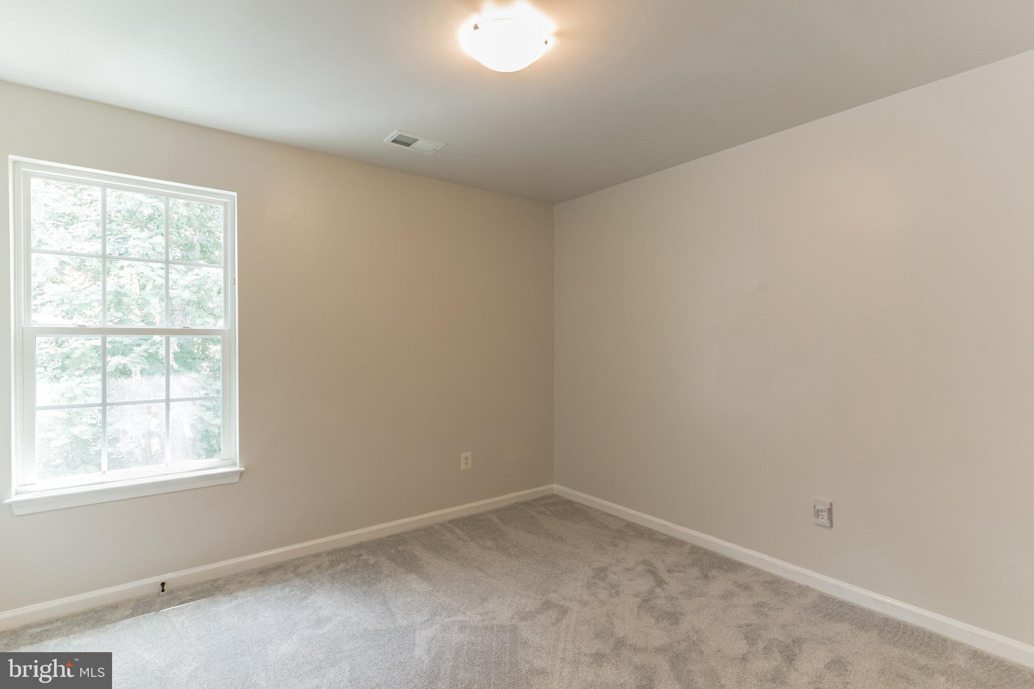 14418 Lusby Ridge Road Accokeek, MD 20607 - Photo 20 of 29 Gallery Image 20