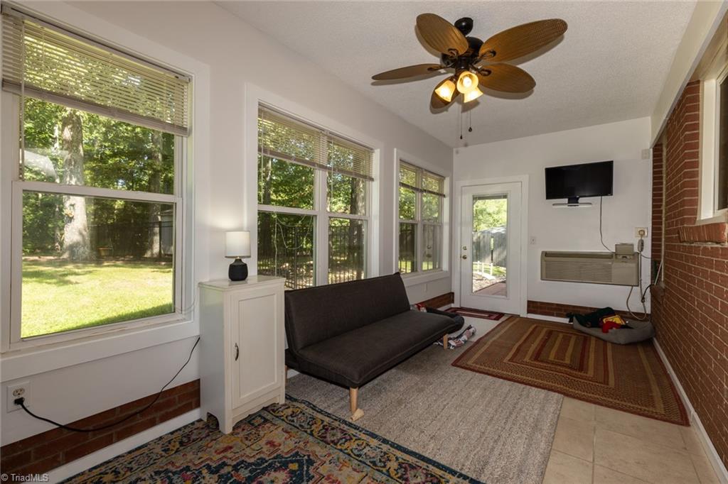 262 Boggs Road Thomasville, NC 27360 - Photo 26 of 34