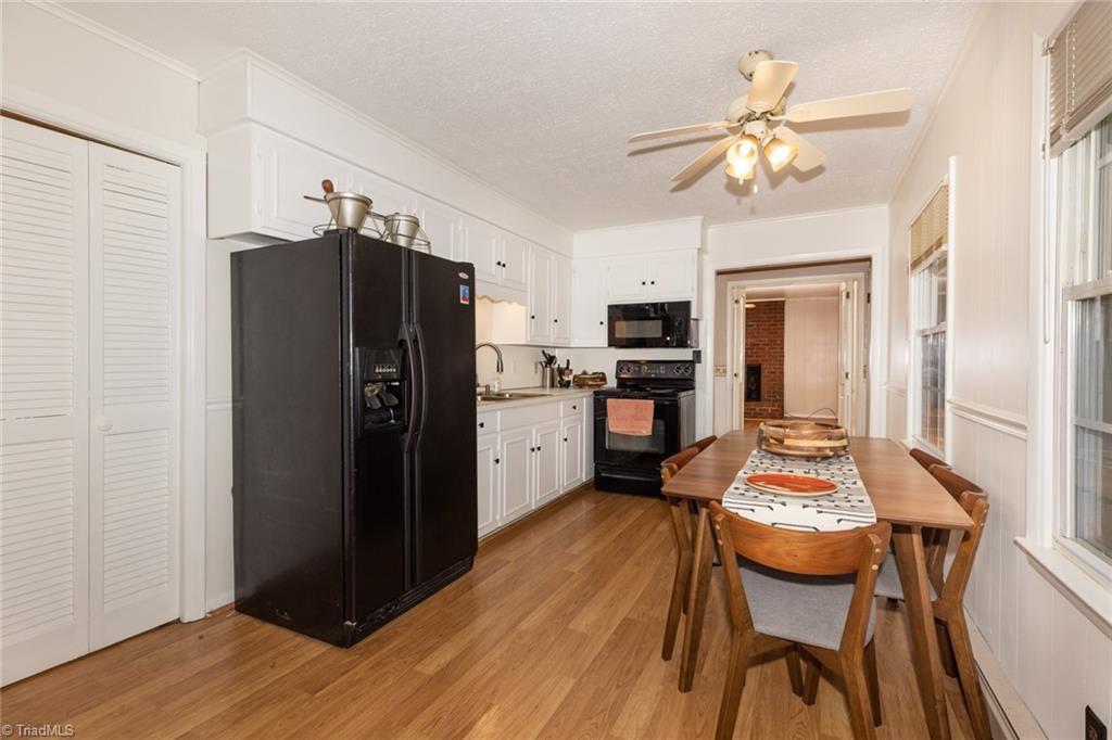 262 Boggs Road Thomasville, NC 27360 - Photo 7 of 34