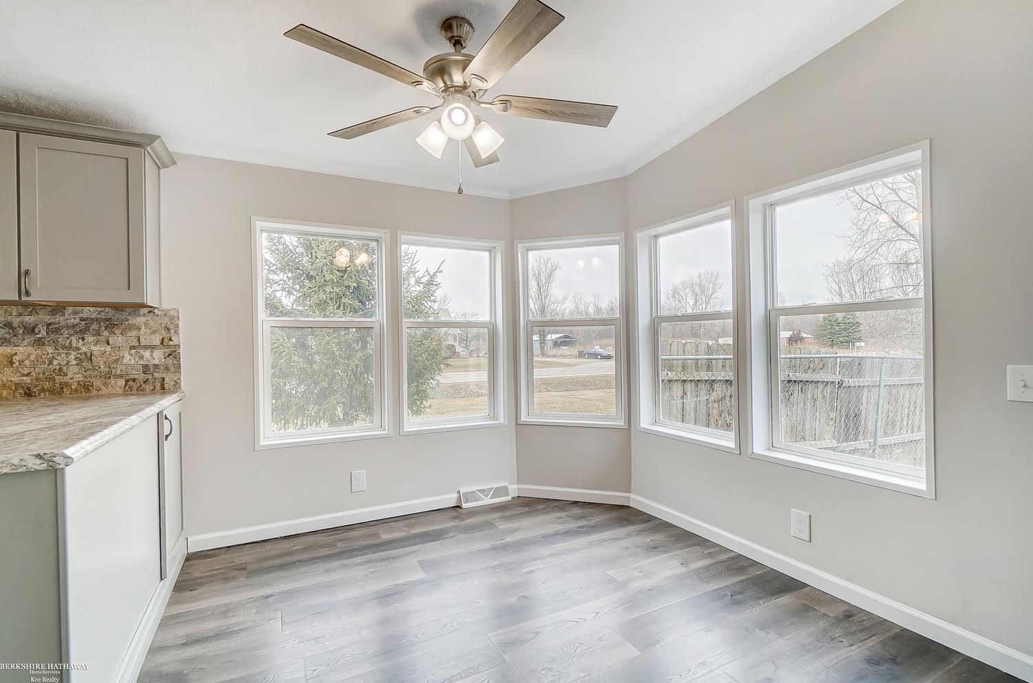 43231 Willow Road New Boston, MI 48164 - Photo 19 of 36 50102744-18.JPG