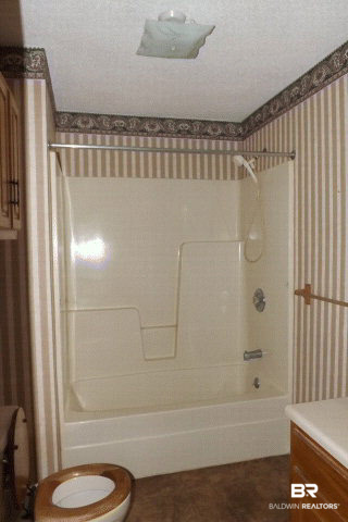 2056 Murder Creek Road Brewton, AL 36426 - Photo 7 of 14