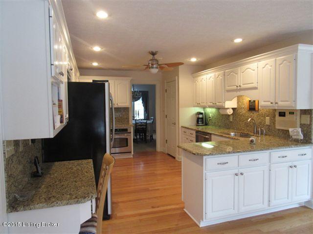 705 Foxfire Road Elizabethtown, KY 42701 - Photo 20 of 35 Kitchen 5