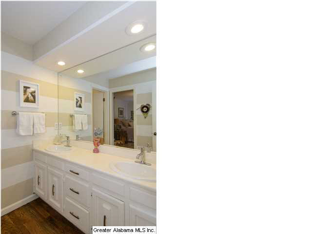 3668 Brookwood Road Birmingham, AL 35213 - Photo 24 of 32