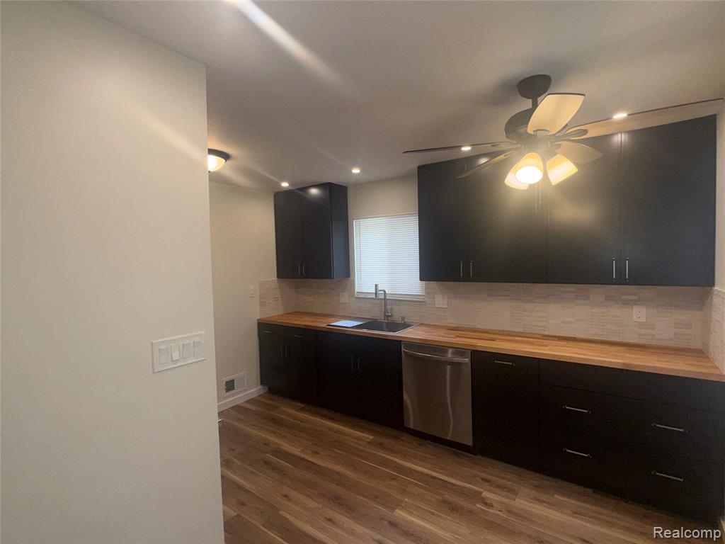 7643 Rivard Avenue Warren, MI 48091 - Photo 6 of 33 Gallery Image 6