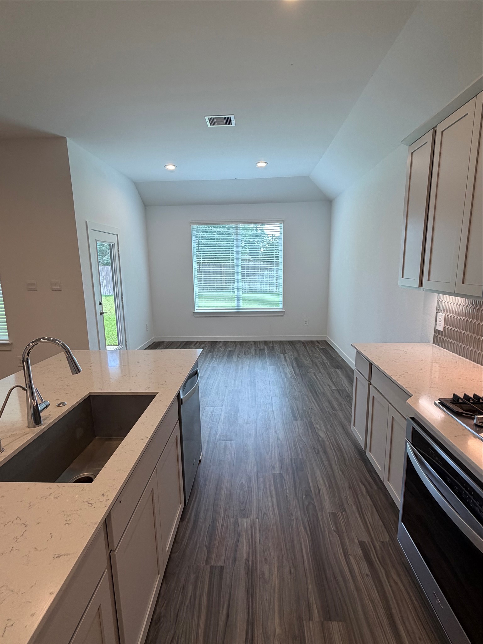 14162 Primrose Ridge Lane Conroe, TX 77384 - Photo 16 of 36