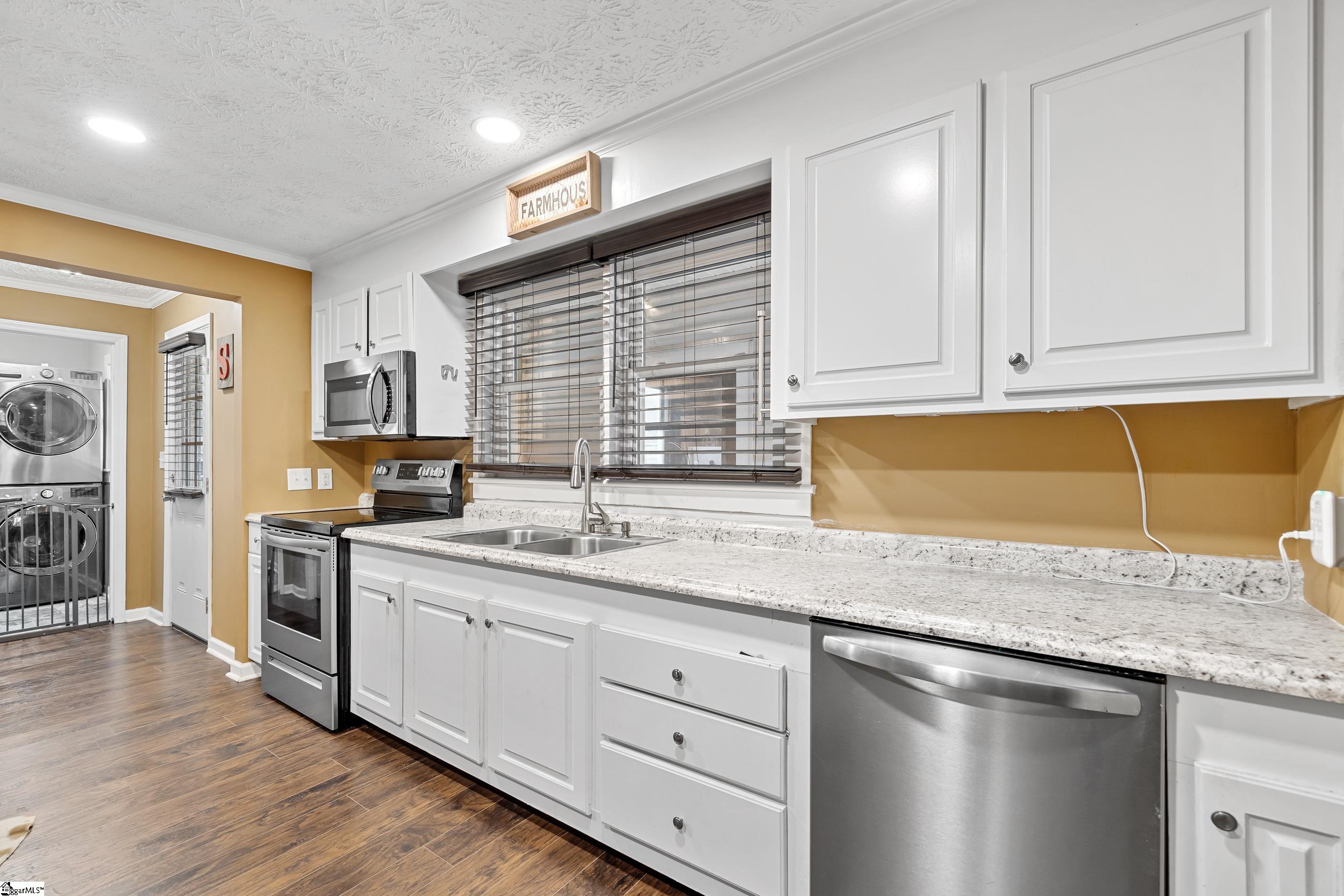 510 Sheriff Mill Road Easley, SC 29642 - Photo 8 of 25