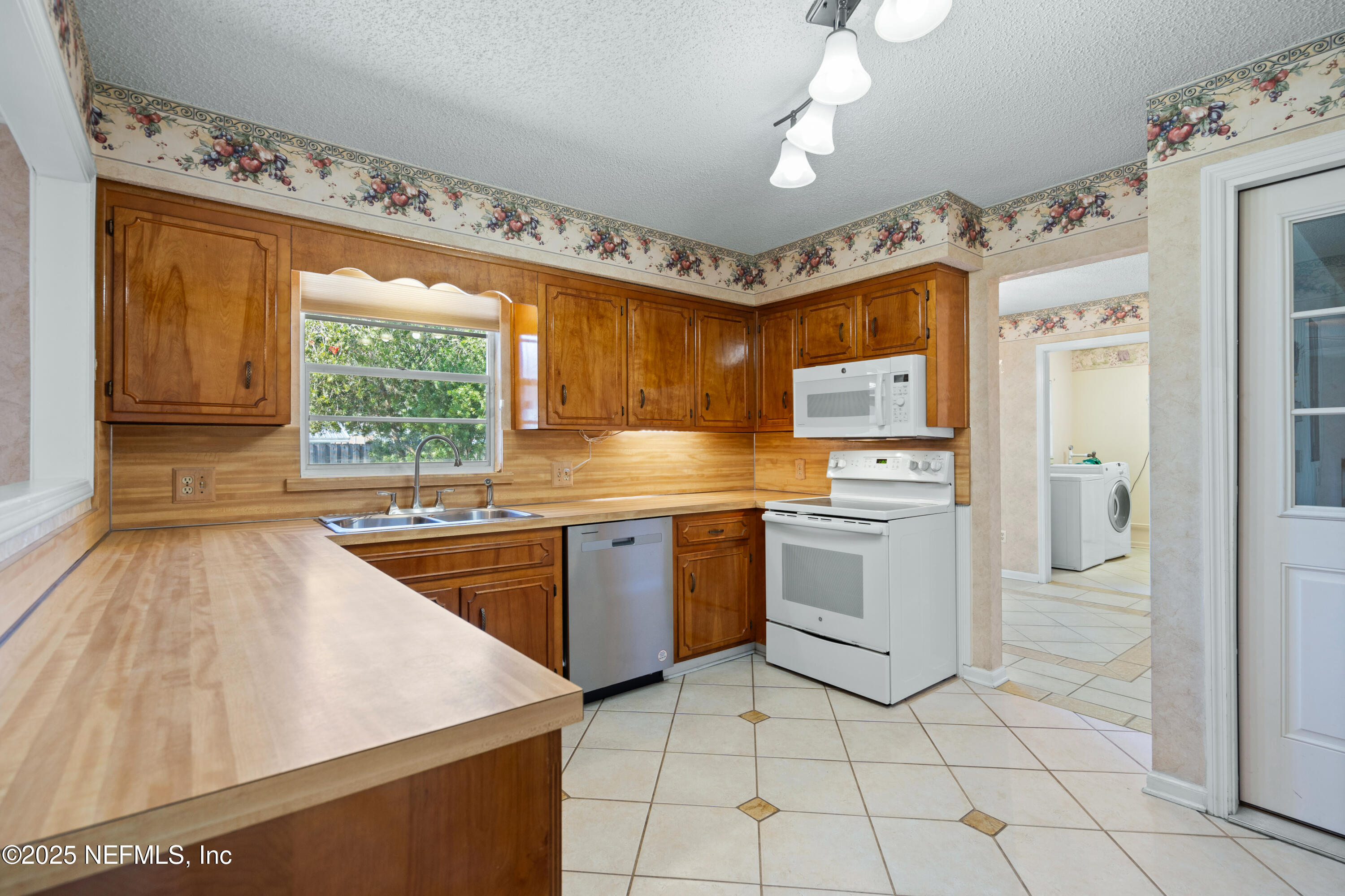420 Lobelia Road St. Augustine, FL 32086 - Photo 24 of 37 24