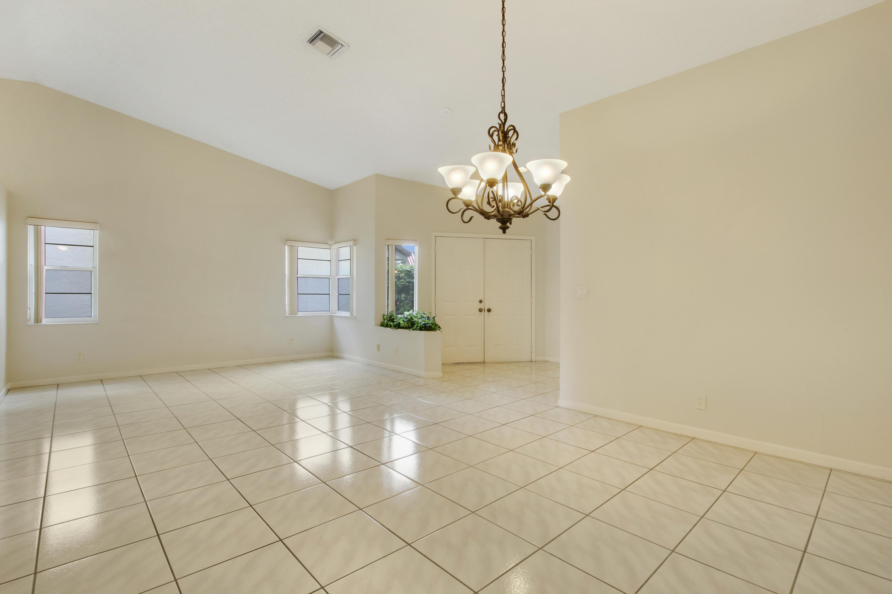 10001 Country Brook Road Boca Raton, FL 33428 - Photo 18 of 24 House1-70