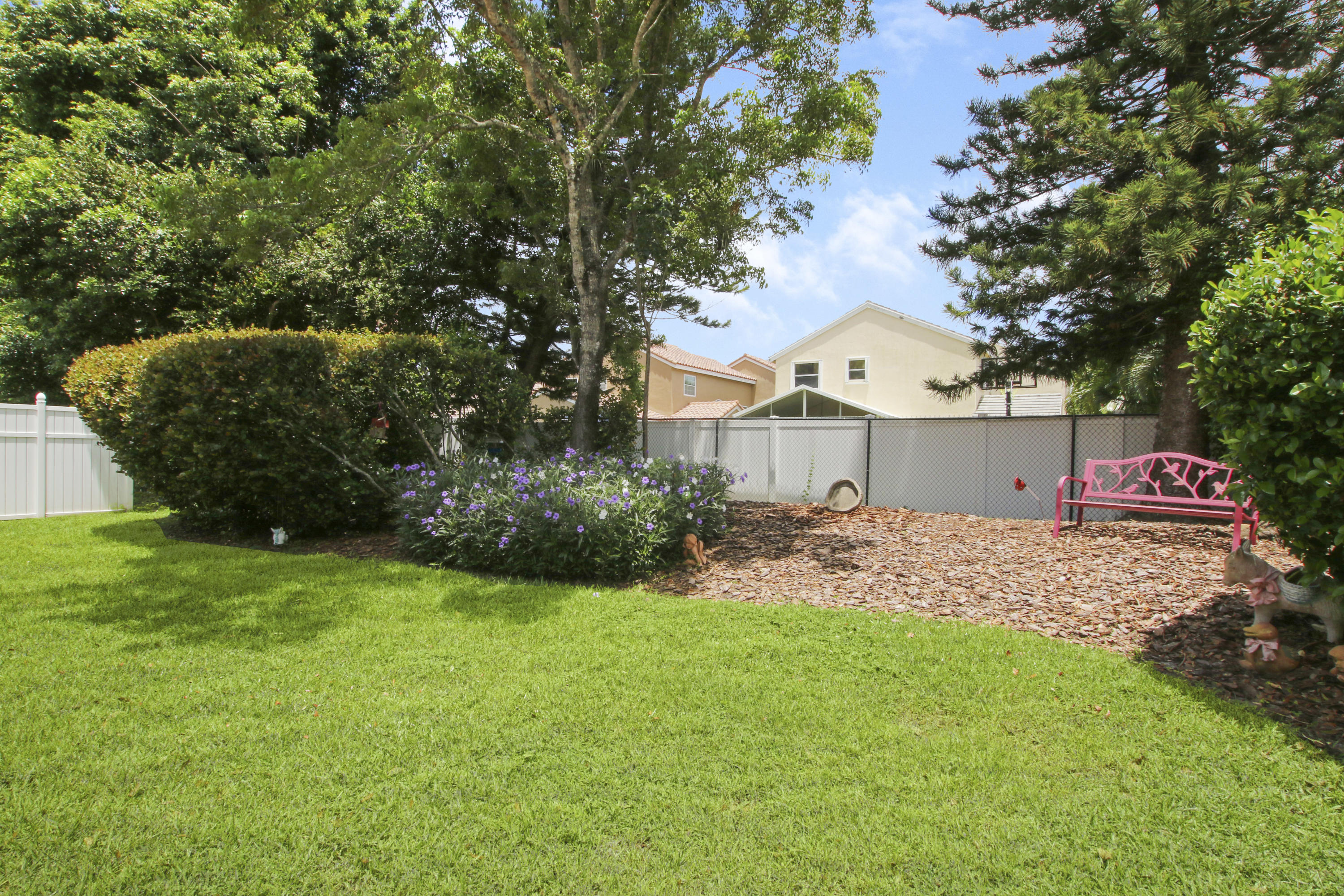 10001 Country Brook Road Boca Raton, FL 33428 - Photo 5 of 24 House1-82