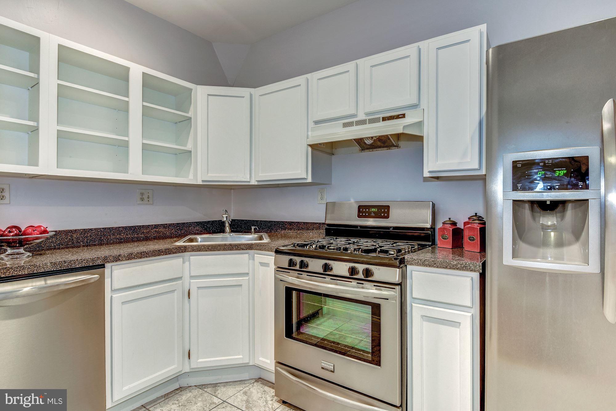 1924 First Street Northeast Washington, DC 20002 - Photo 8 of 20 Kitchen