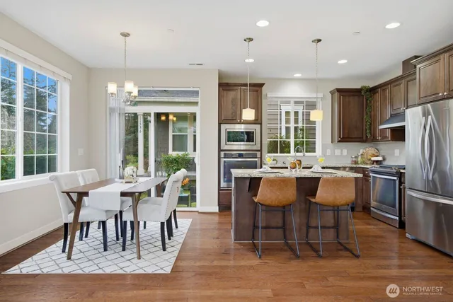 $1,436,000 | 11550 158th Avenue Northeast, Redmond, WA 98052