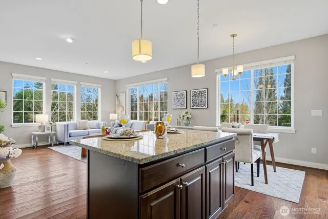 $1,436,000 | 11550 158th Avenue Northeast, Redmond, WA 98052