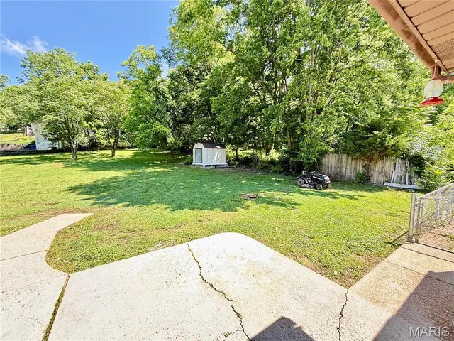 $194,900 | 2806 Hazel Drive, Arnold, MO 63010