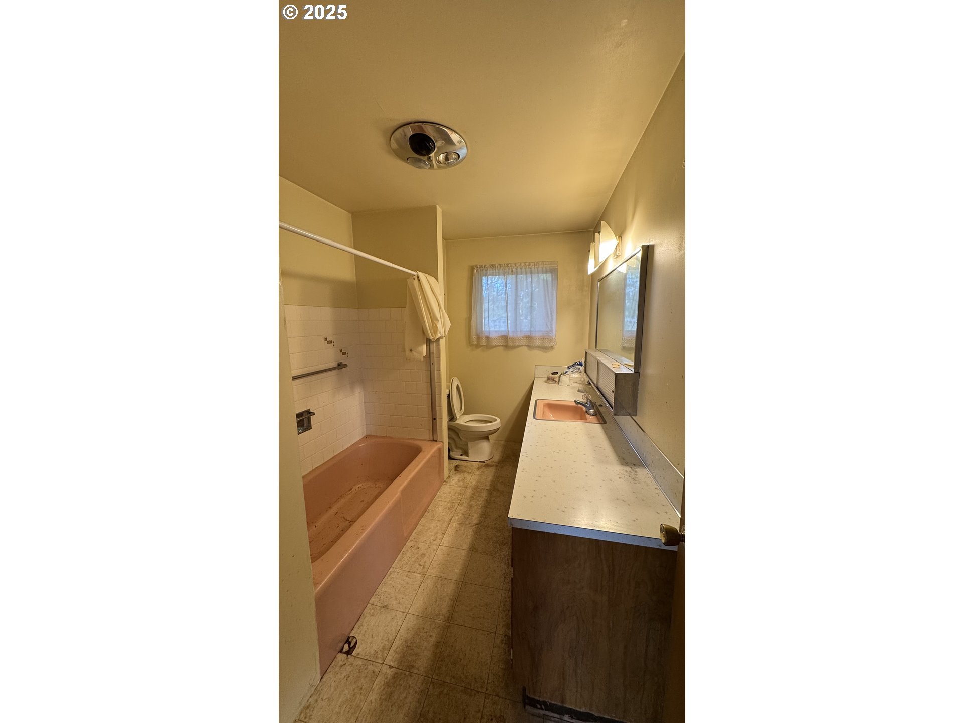 27245 Southeast Orient Drive Gresham, OR 97080 - Photo 16 of 30