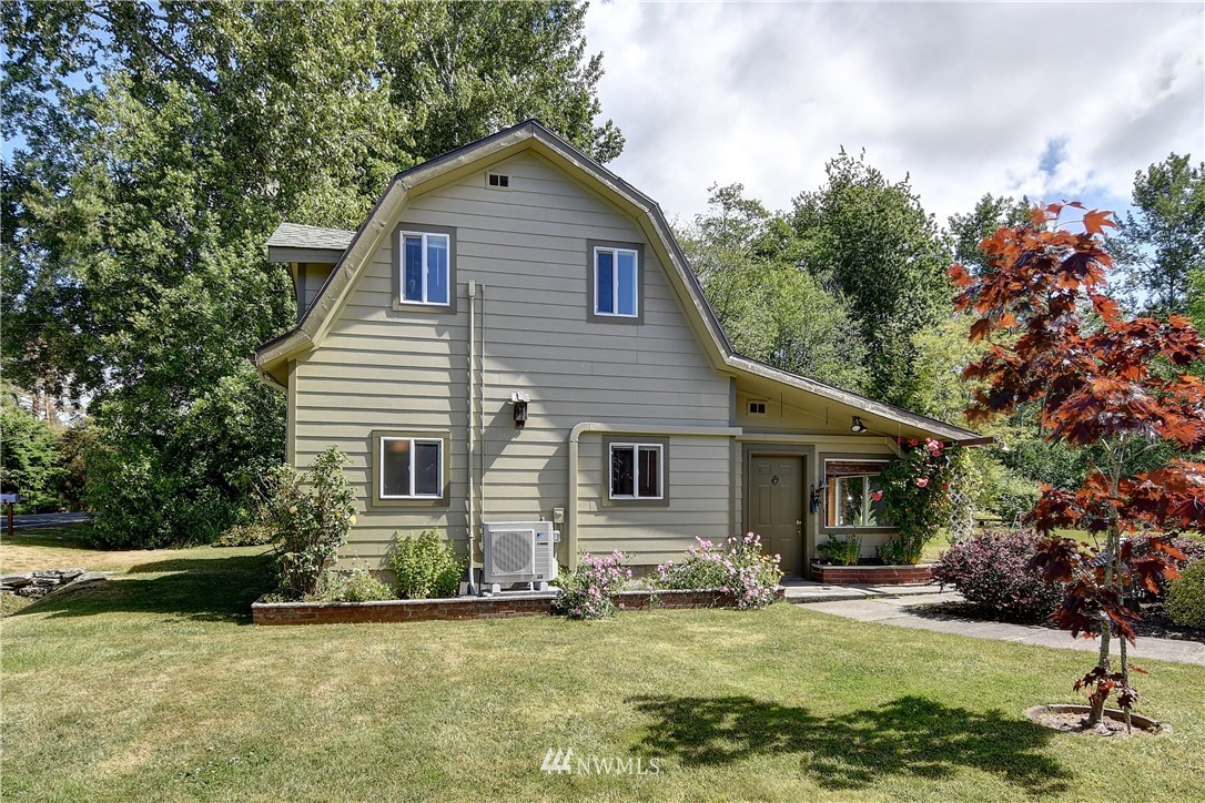 3396 Robertson Road Bellingham, WA 98226 - Photo 3 of 25 Gallery Image 3