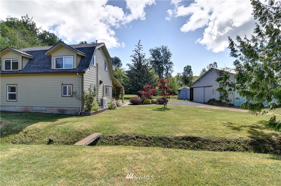 3396 Robertson Road Bellingham, WA 98226 - Photo 6 of 25 Gallery Image 6