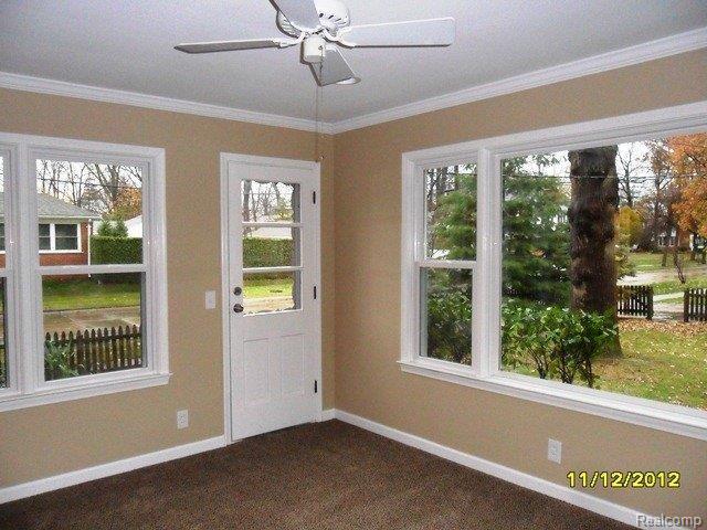 1908 Severn Road Grosse Pointe, MI 48236 - Photo 14 of 25 =family room off kitchen.JPG