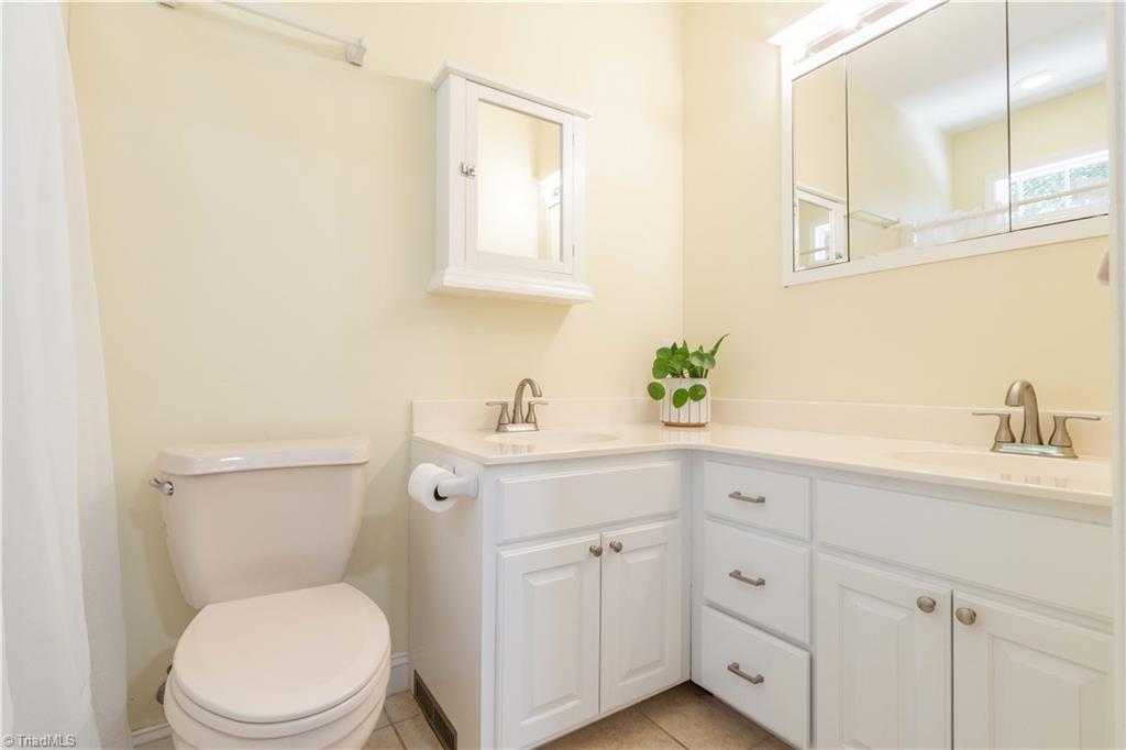 833 East Country Club Road Mount Airy, NC 27030 - Photo 23 of 50 Gallery Image 23