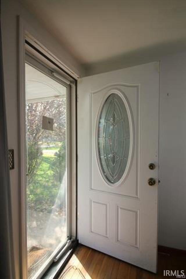 5712 South Delmar Road Marion, IN 46953 - Photo 4 of 23