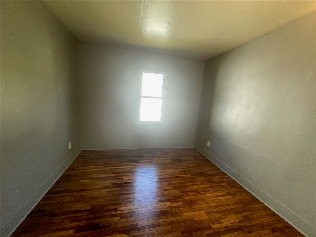 635 North Virginia Avenue Decatur, IL 62522 - Photo 8 of 10