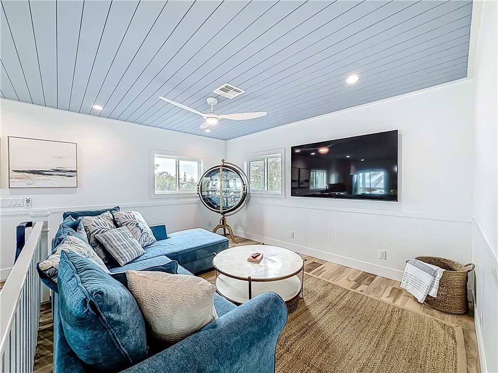 1810 East Sandpiper Road Vero Beach, FL 32963 - Photo 12 of 33