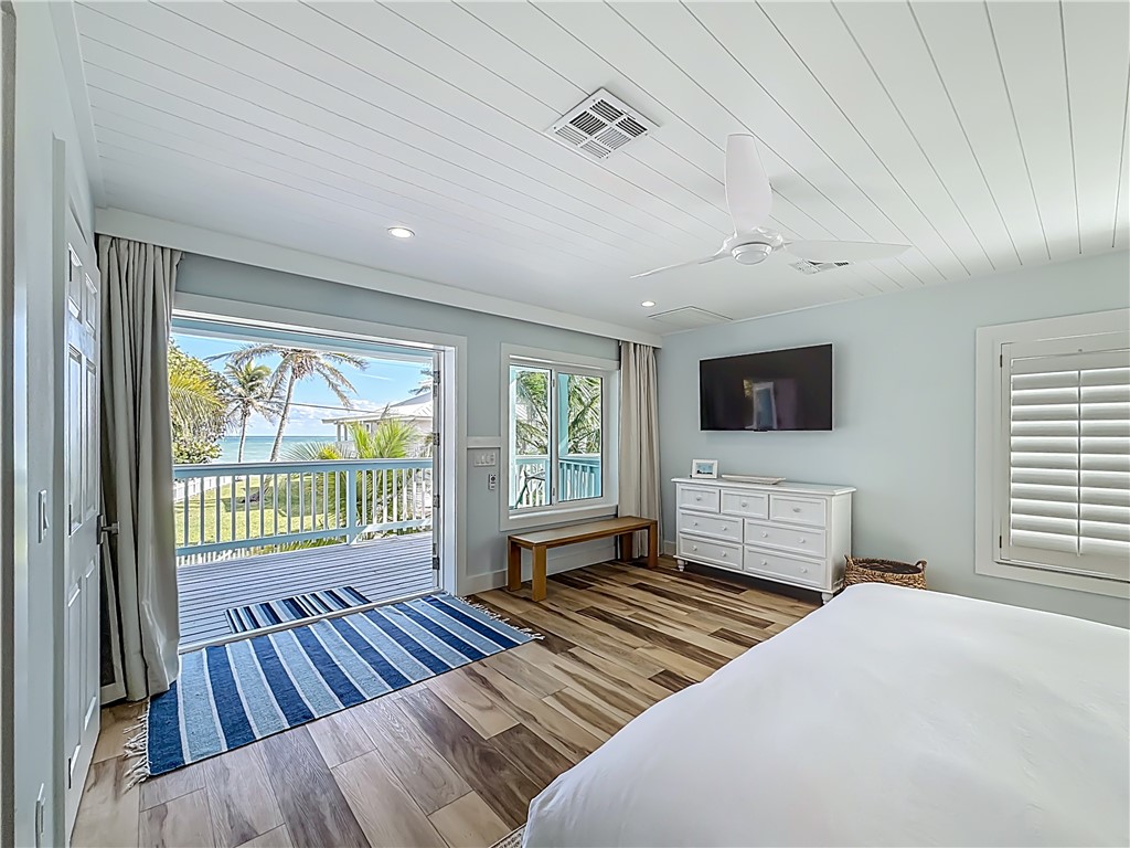 1810 East Sandpiper Road Vero Beach, FL 32963 - Photo 19 of 33