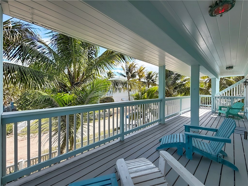 1810 East Sandpiper Road Vero Beach, FL 32963 - Photo 23 of 33