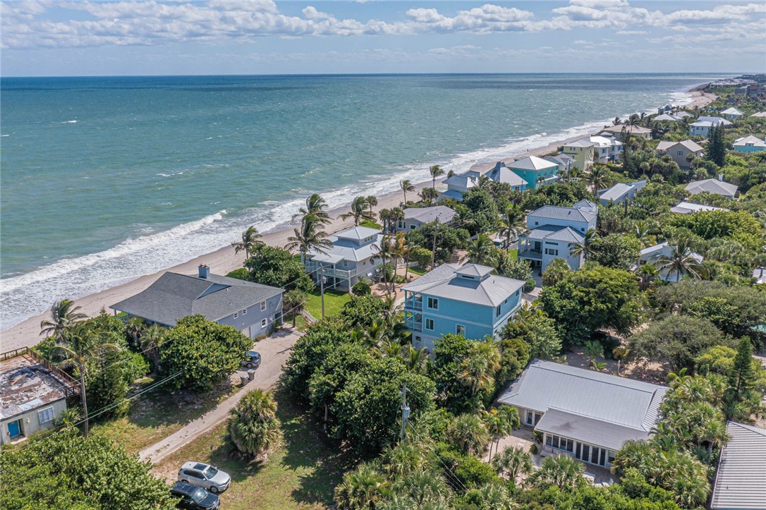 1810 East Sandpiper Road Vero Beach, FL 32963 - Photo 32 of 33