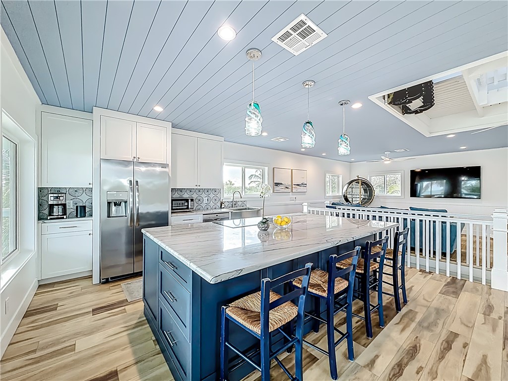 1810 East Sandpiper Road Vero Beach, FL 32963 - Photo 8 of 33