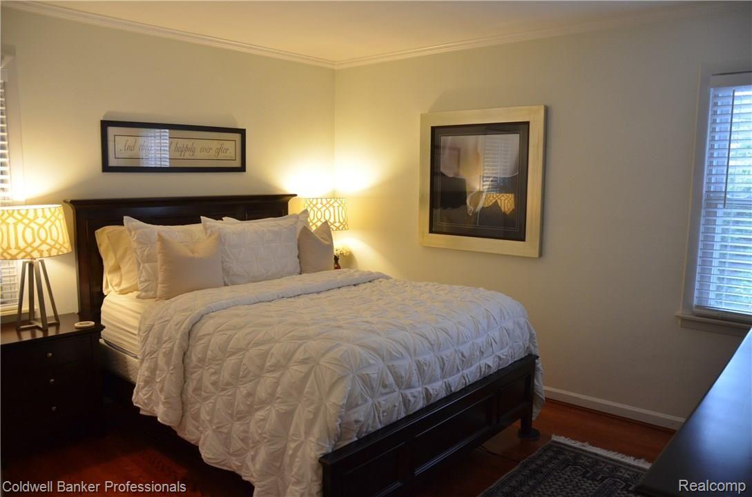 2083 Sheffield Road Birmingham, MI 48009 - Photo 12 of 20 DSC_1455.JPG