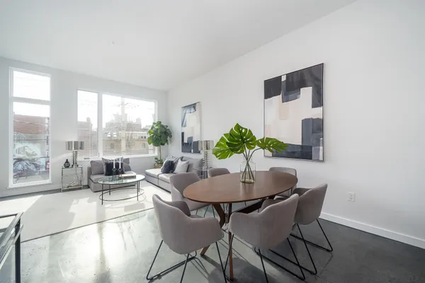 $4,950 | 233 Newark Avenue, Unit 4C, Jersey City, NJ 07302