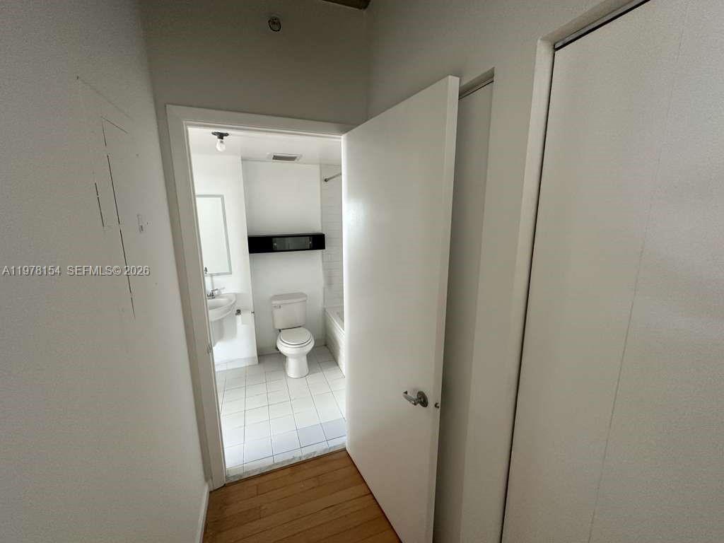 690 Southwest 1st Court, Unit 1128 Miami, FL 33130 - Photo 16 of 21