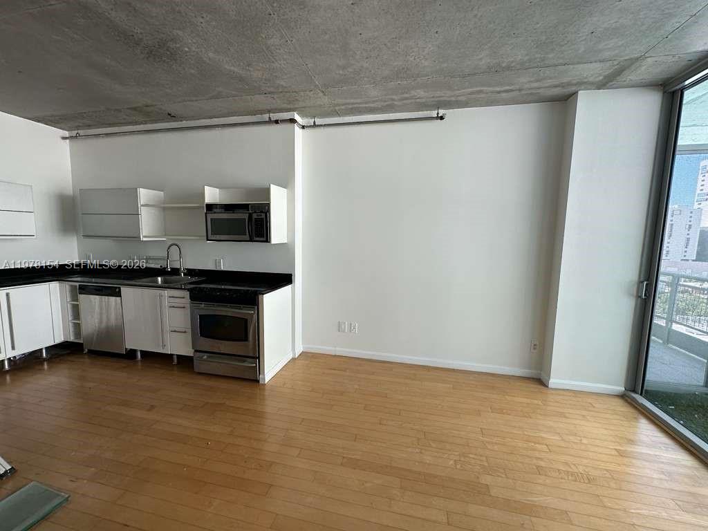 690 Southwest 1st Court, Unit 1128 Miami, FL 33130 - Photo 9 of 21