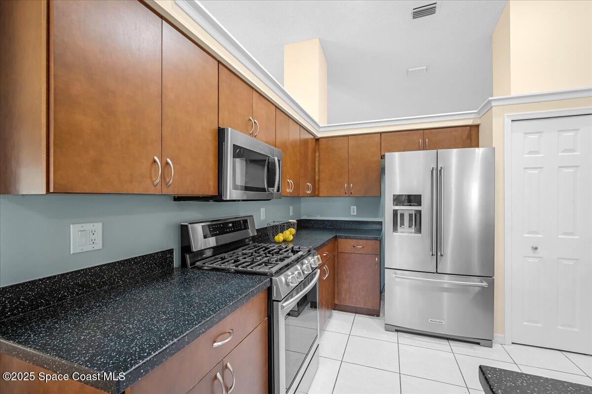 295 Oak Lake Road Melbourne, FL 32901 - Photo 11 of 40 19-OAK LAKE41