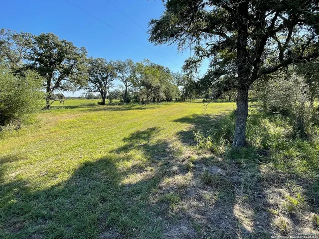 $395,300 | 3100 Cattle Guard Road, Cuero, TX 77954
