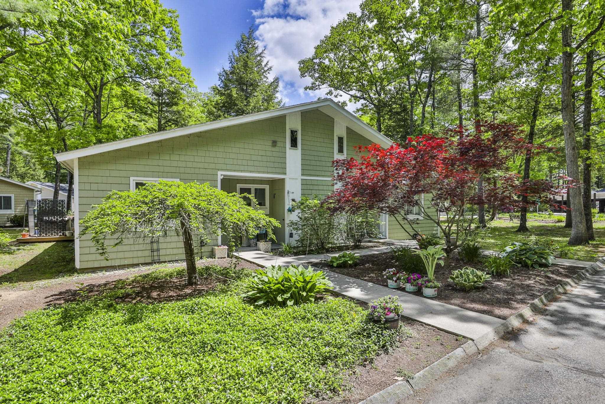 17 Piscataqua Road Concord, NH 03301 - Photo 1 of 33