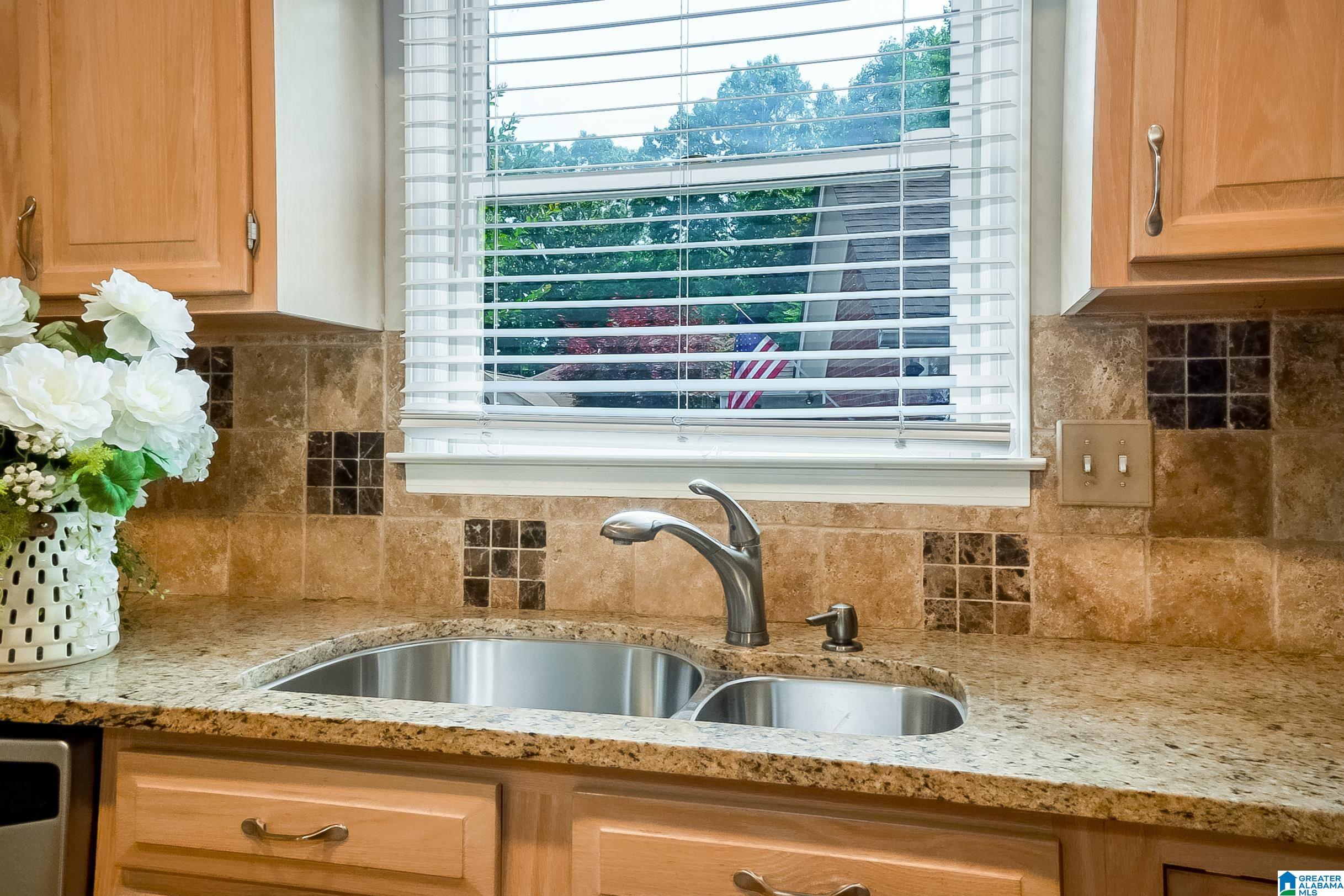 1243 Berwick Road Birmingham, AL 35242 - Photo 15 of 33